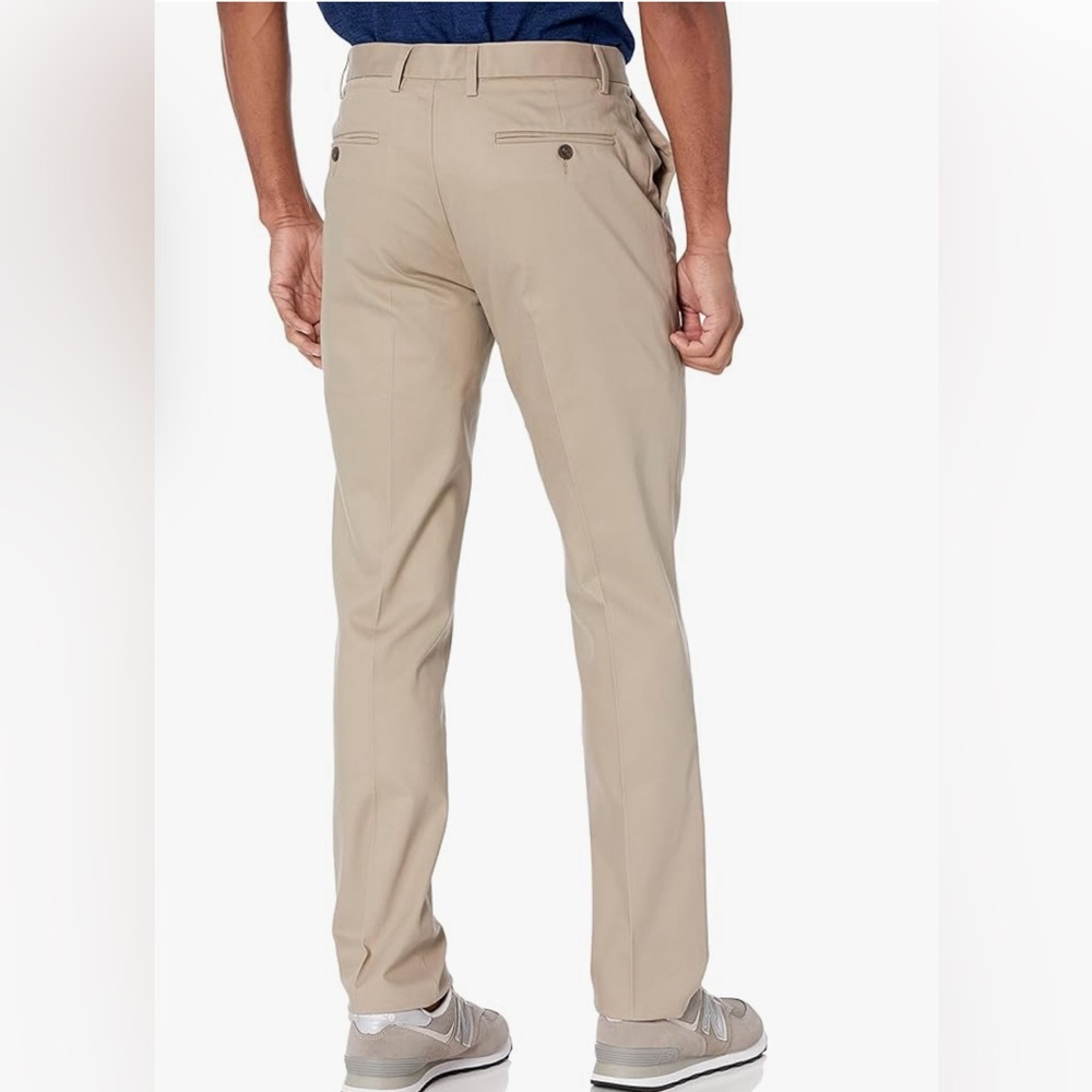 ✨Goodthreads Men's Slim-Fit Washed Comfort Stretch Chino Pant - Picture 3 of 6